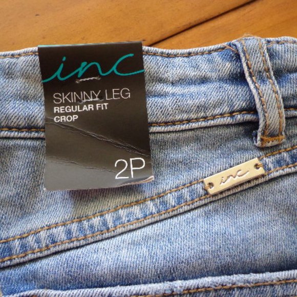 NWT inc Denim SKINNY LEG Crop Blue Jeans Roses - Picture 15 of 16